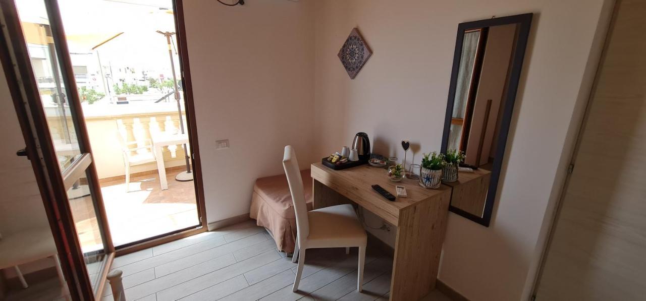 Kalispera Hotel Torre Lapillo Luaran gambar