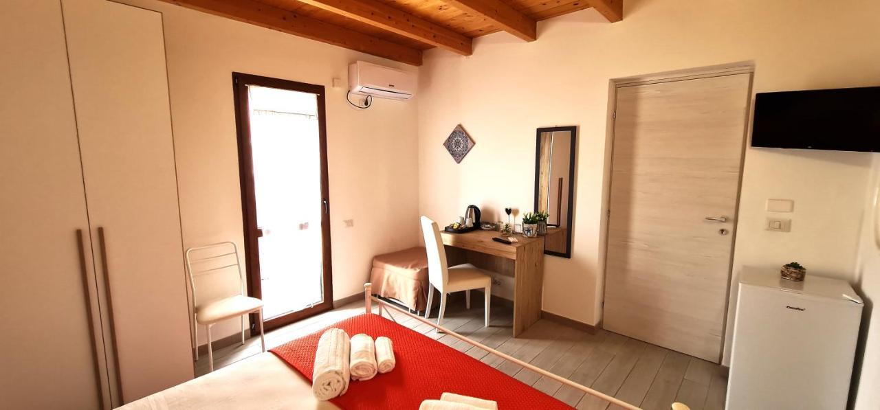 Kalispera Hotel Torre Lapillo Luaran gambar