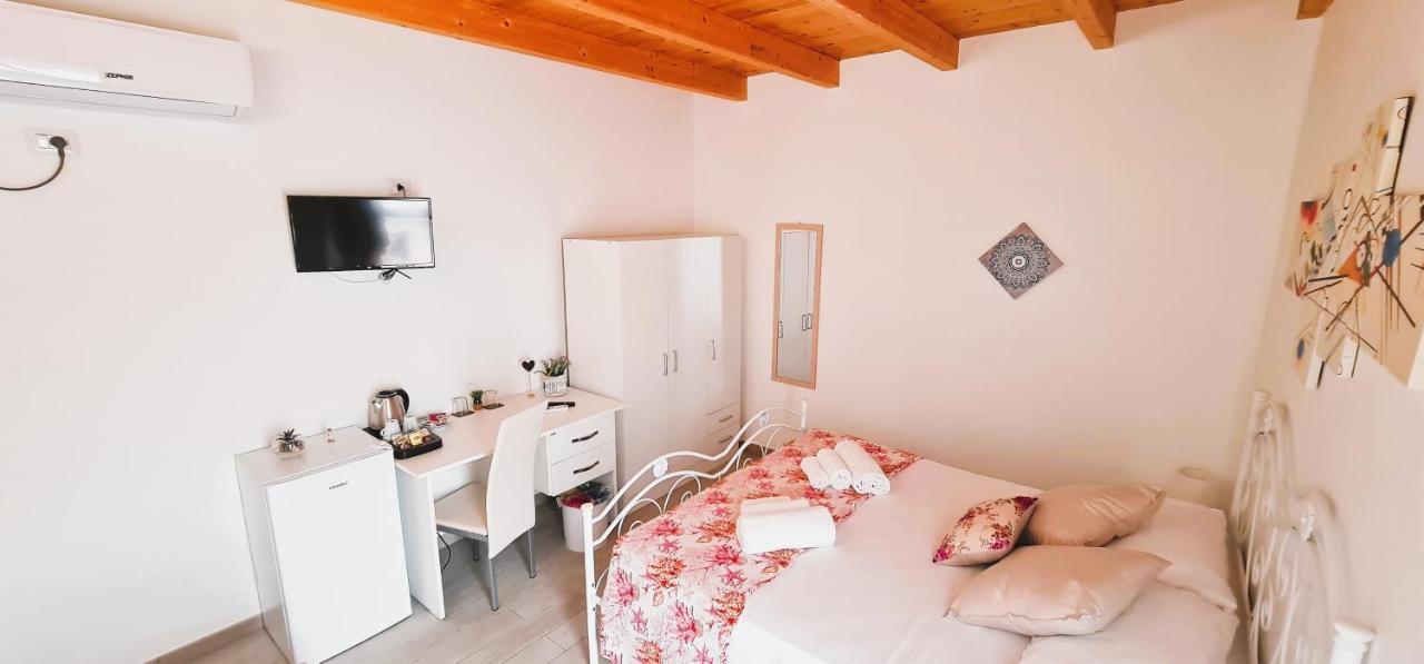 Kalispera Hotel Torre Lapillo Luaran gambar
